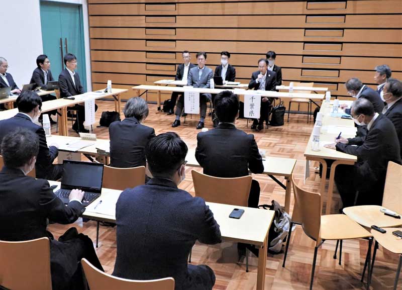 ＪＲ久留里線の今後の在り方を協議した第１回検討会議＝１１日、君津市