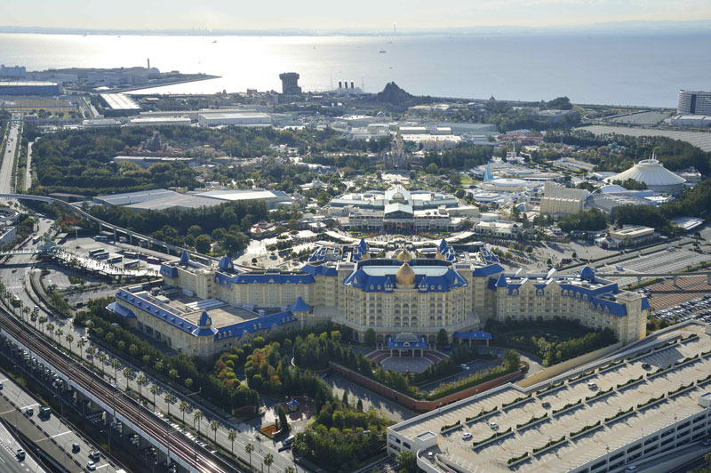 今月１５日で開業３０周年を迎える東京ディズニーリゾート＝浦安市舞浜