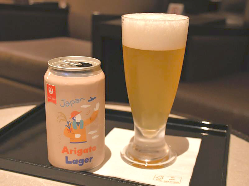 クラフトビールの名称は「Ｊａｐａｎ　Ａｒｉｇａｔｏ　Ｌａｇｅｒ」。缶絵柄にも、お米生産者への感謝を込めた