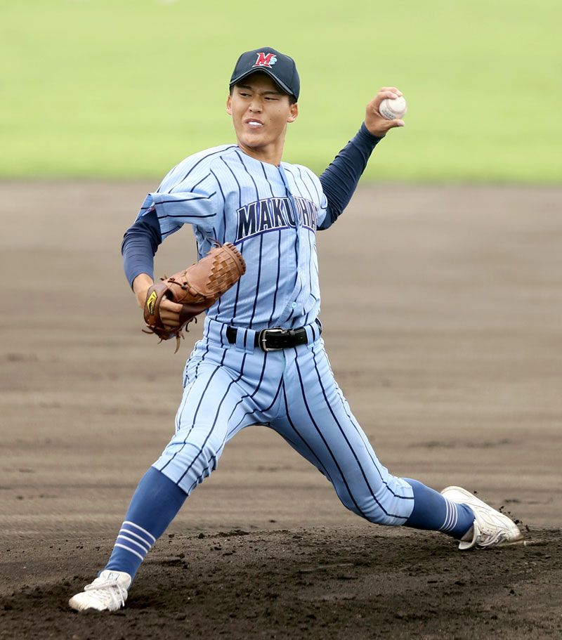 幕張総合─千葉商 1失点完投した幕張総合の須田=成田大谷津